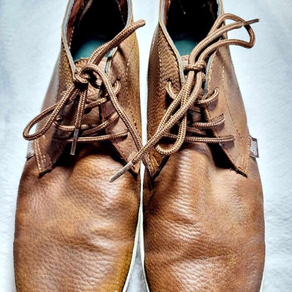 RH BASS Clayton Boots for menColor Brown.size 9 Lightly used.